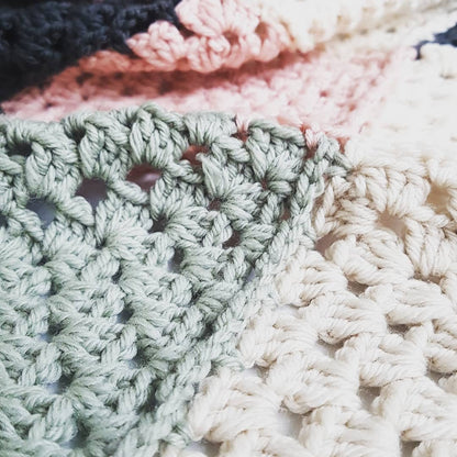 Simple Squares Throw Crochet Pattern